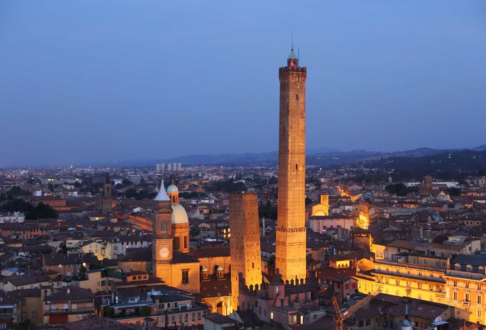 Transport pasageri Chișinău Bologna
